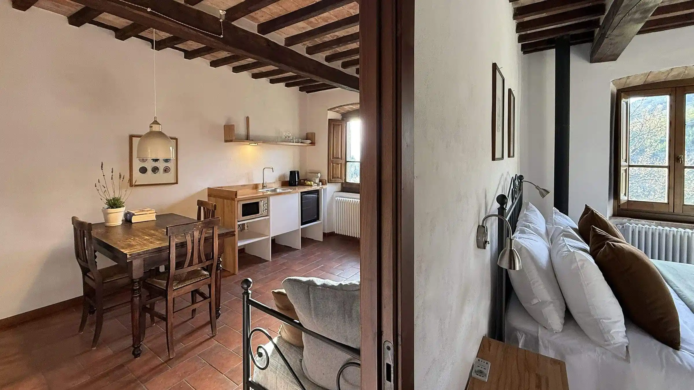 Self-catering apartment with kitchenette at Il Vigno, Caprese Michelangelo