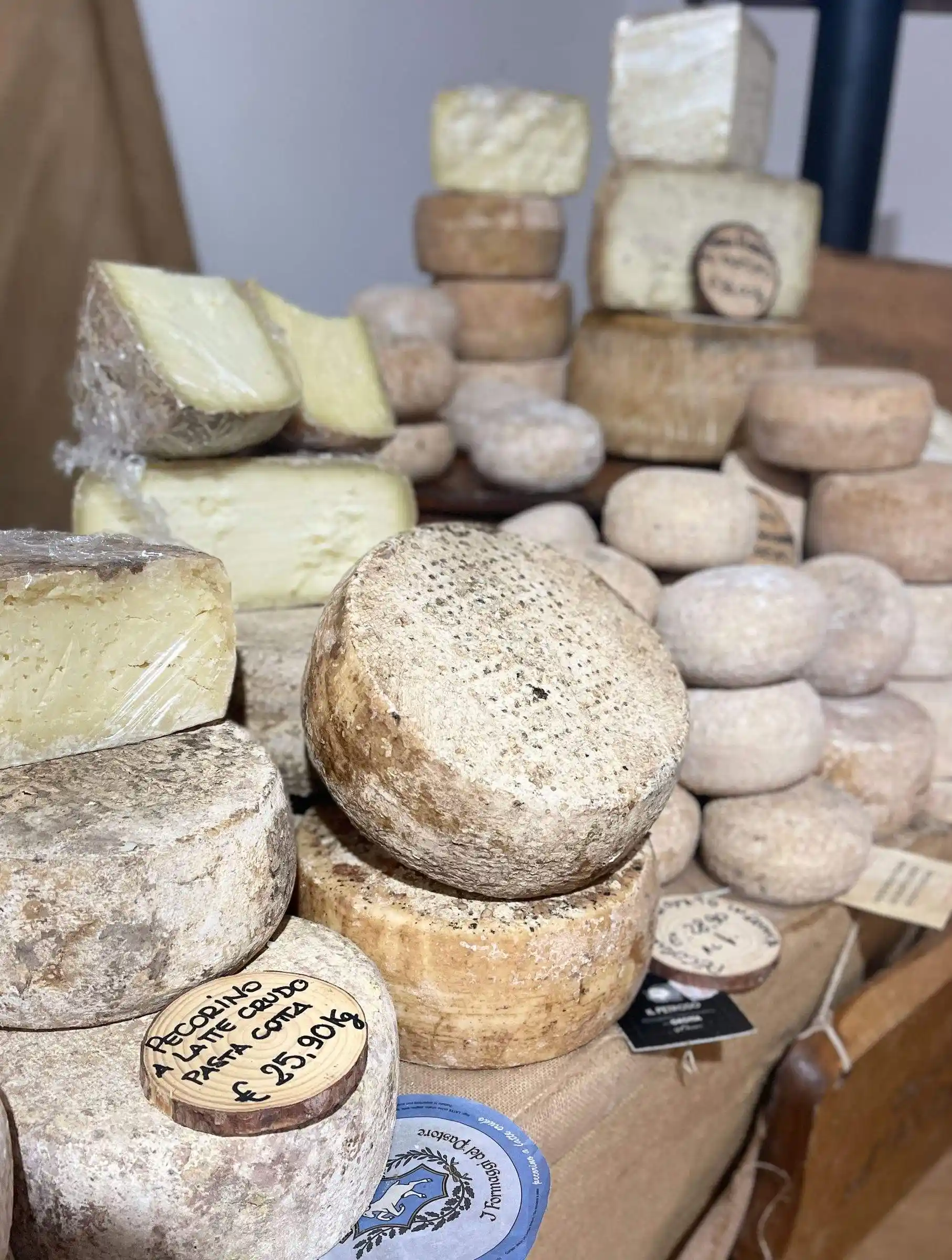 Local wine and produce tastings near Il Vigno, eastern Tuscany